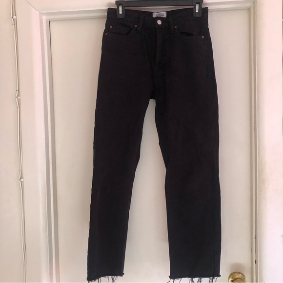 ❤️Zara Denim Trafaluc Black Jeans Raw Hem Button Fly Size 2 - Picture 1 of 6